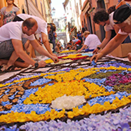 INFIORATA DI BOLSENA E ...