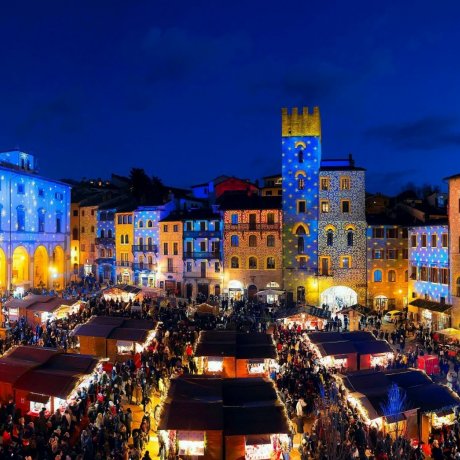 CORTONA  E AREZZO: AVVENTO TRA  ARTE E LUCI