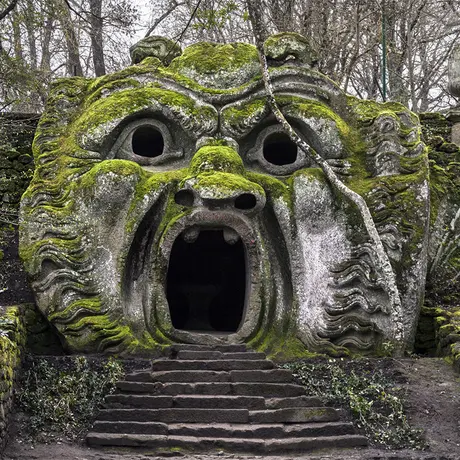 BOMARZO, LE PEONIE DI VITORCHIANO, VILLA LANTE E SUTRI