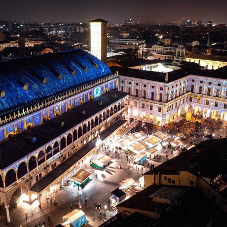 PADOVA, TRA LUCI E SANTI