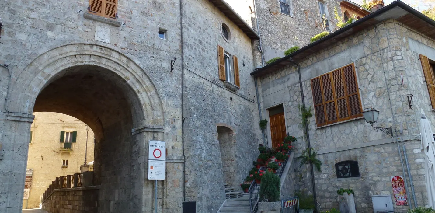 CIVITELLA DEL TRONTO E CAMPLI
