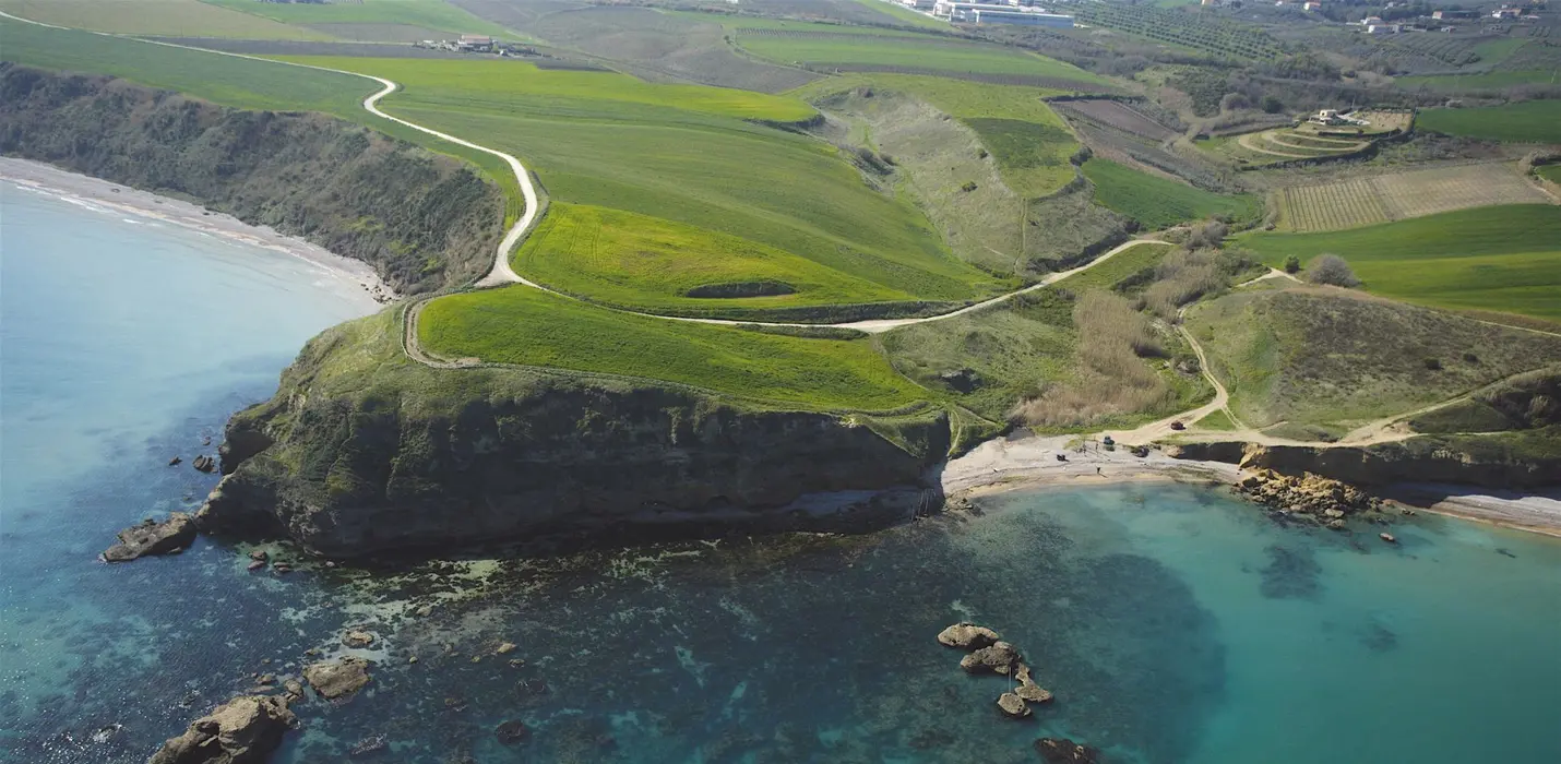 LE ISOLE TREMITI, PUNTA  ADERCI E I TRABOCCHI