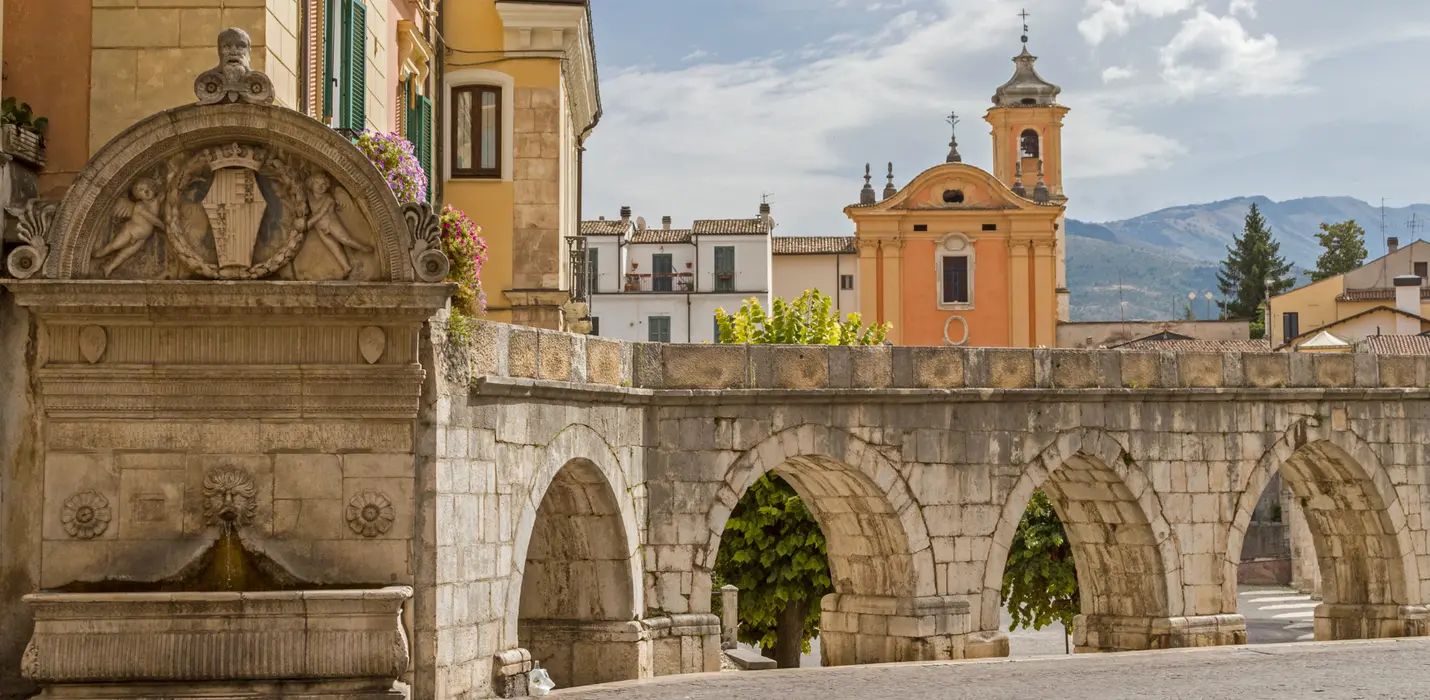 ABRUZZO DA SCOPRIRE: DA ROCCA CALASCIO AL LAGO DI SCANNO