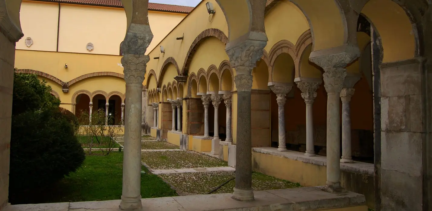 AMALFI, BENEVENTO E SALERNO