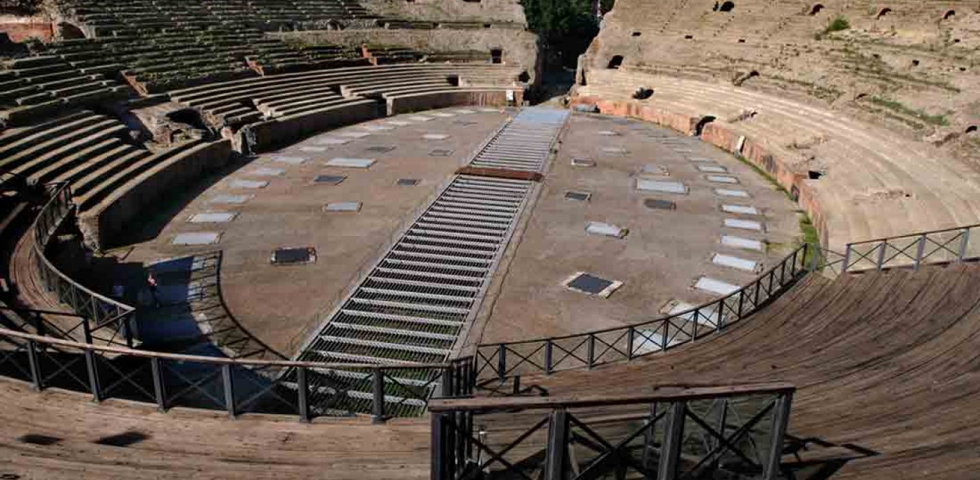 PROCIDA E BAIA SOMMERSA