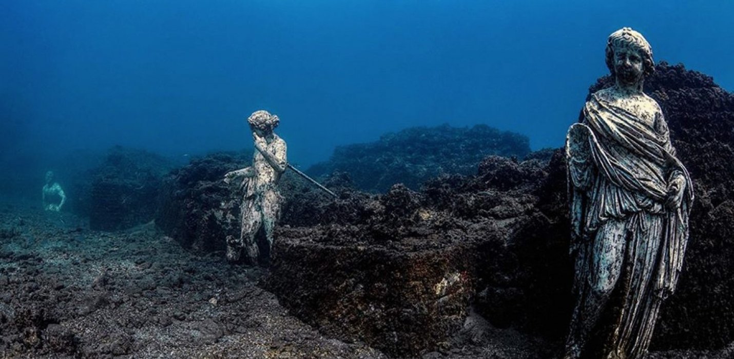 PROCIDA E BAIA SOMMERSA
