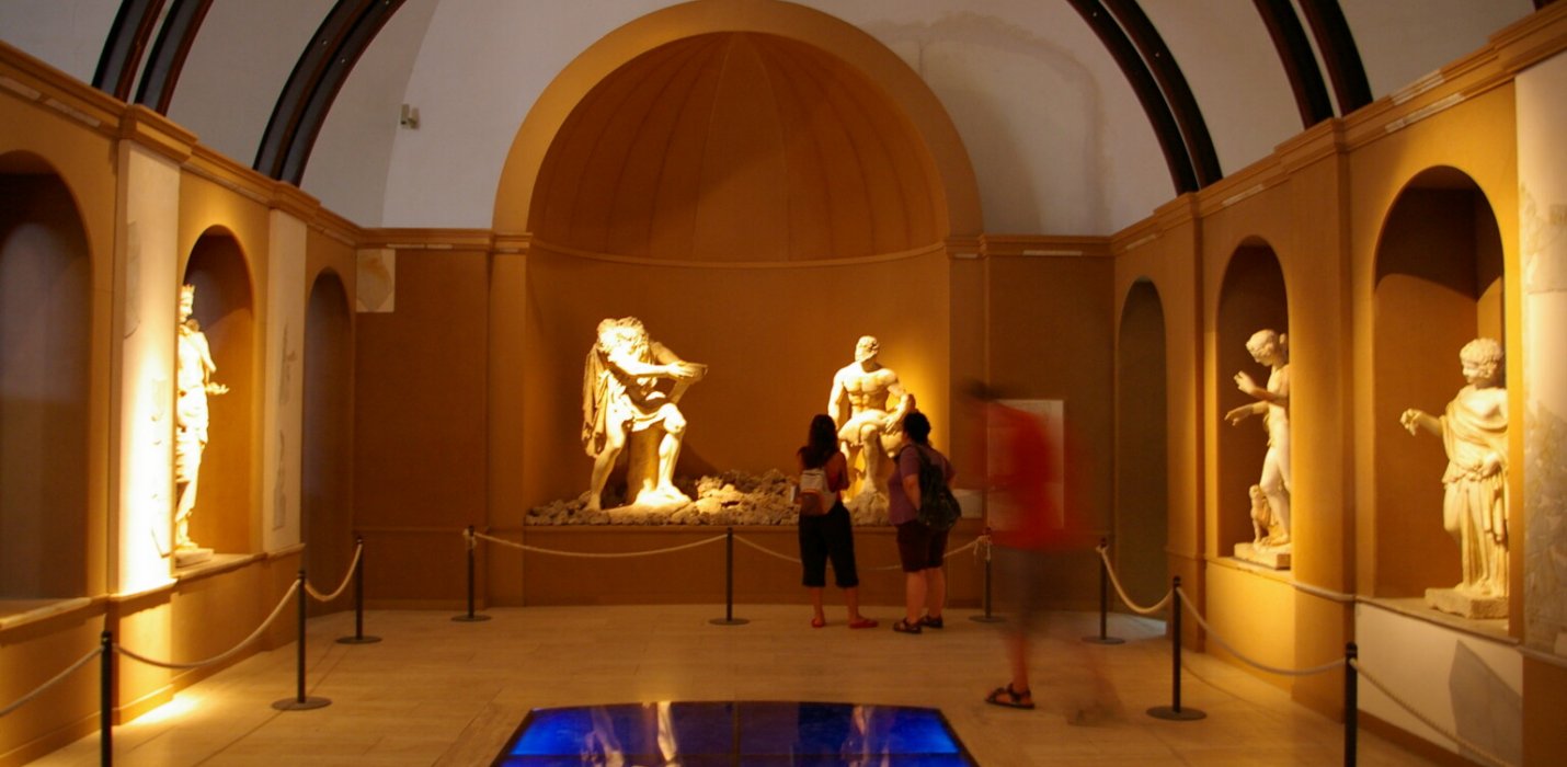 PROCIDA E BAIA SOMMERSA