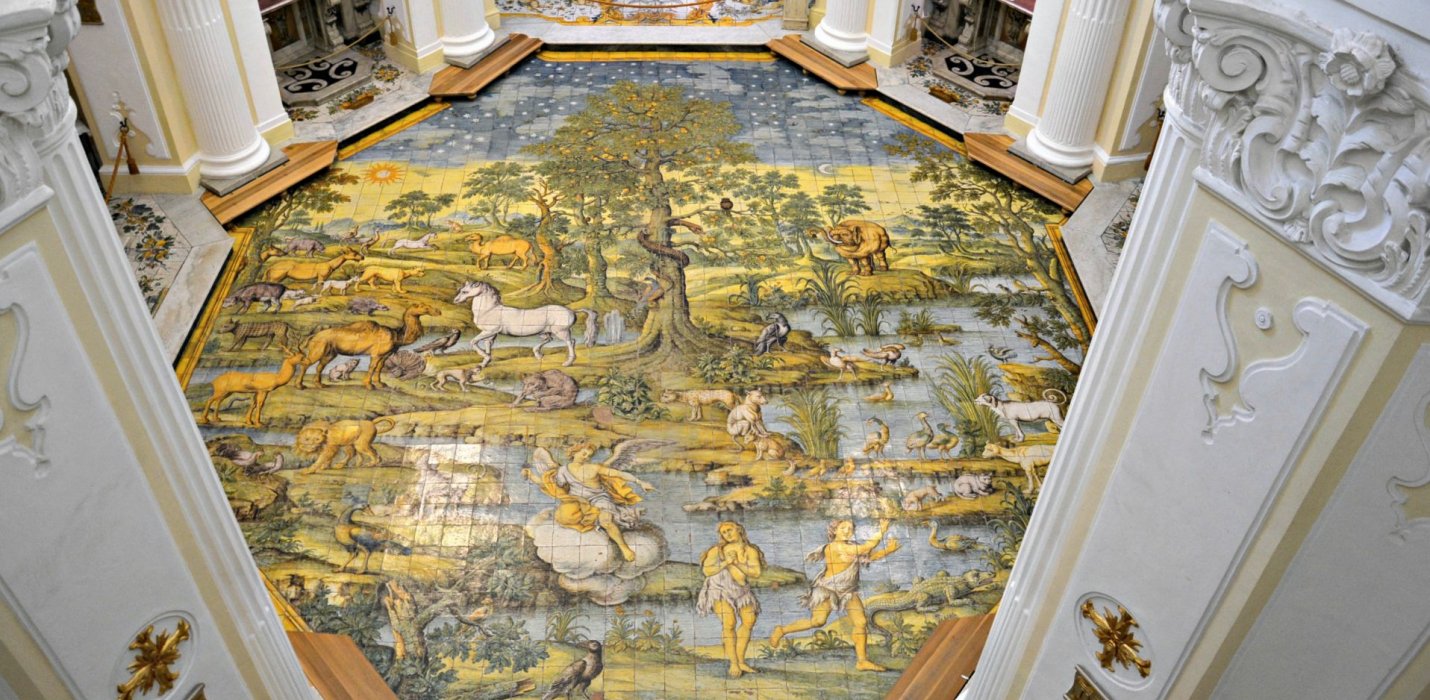 CAPRI E REGGE DI NAPOLI