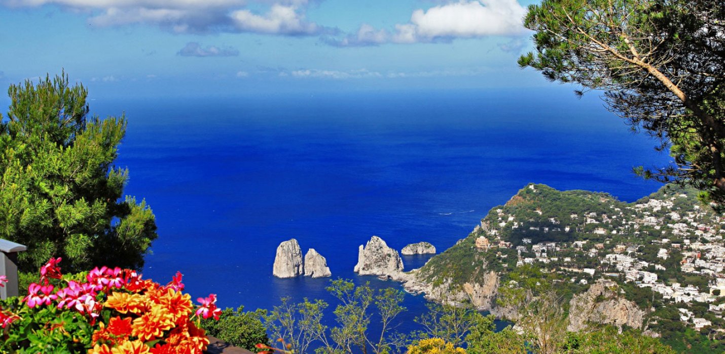 CAPRI E REGGE DI NAPOLI