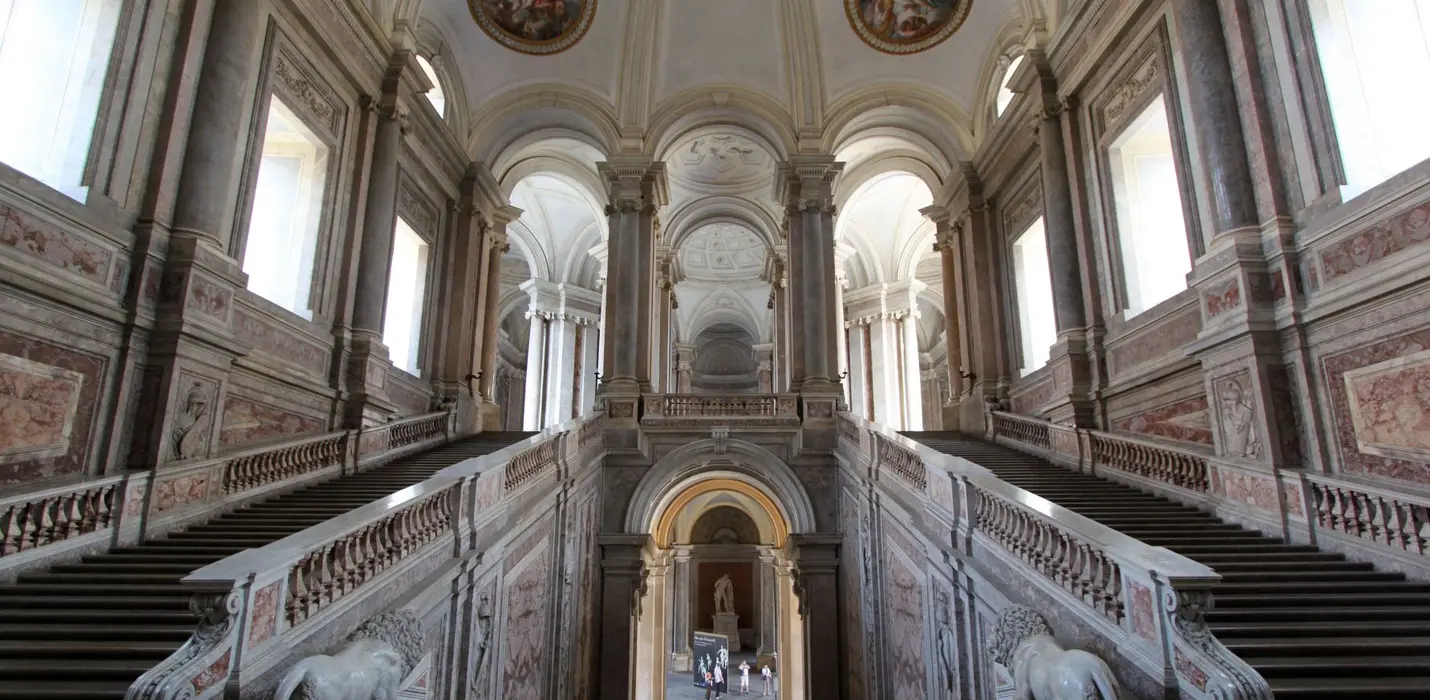 REGGE DI NAPOLI E CASERTA