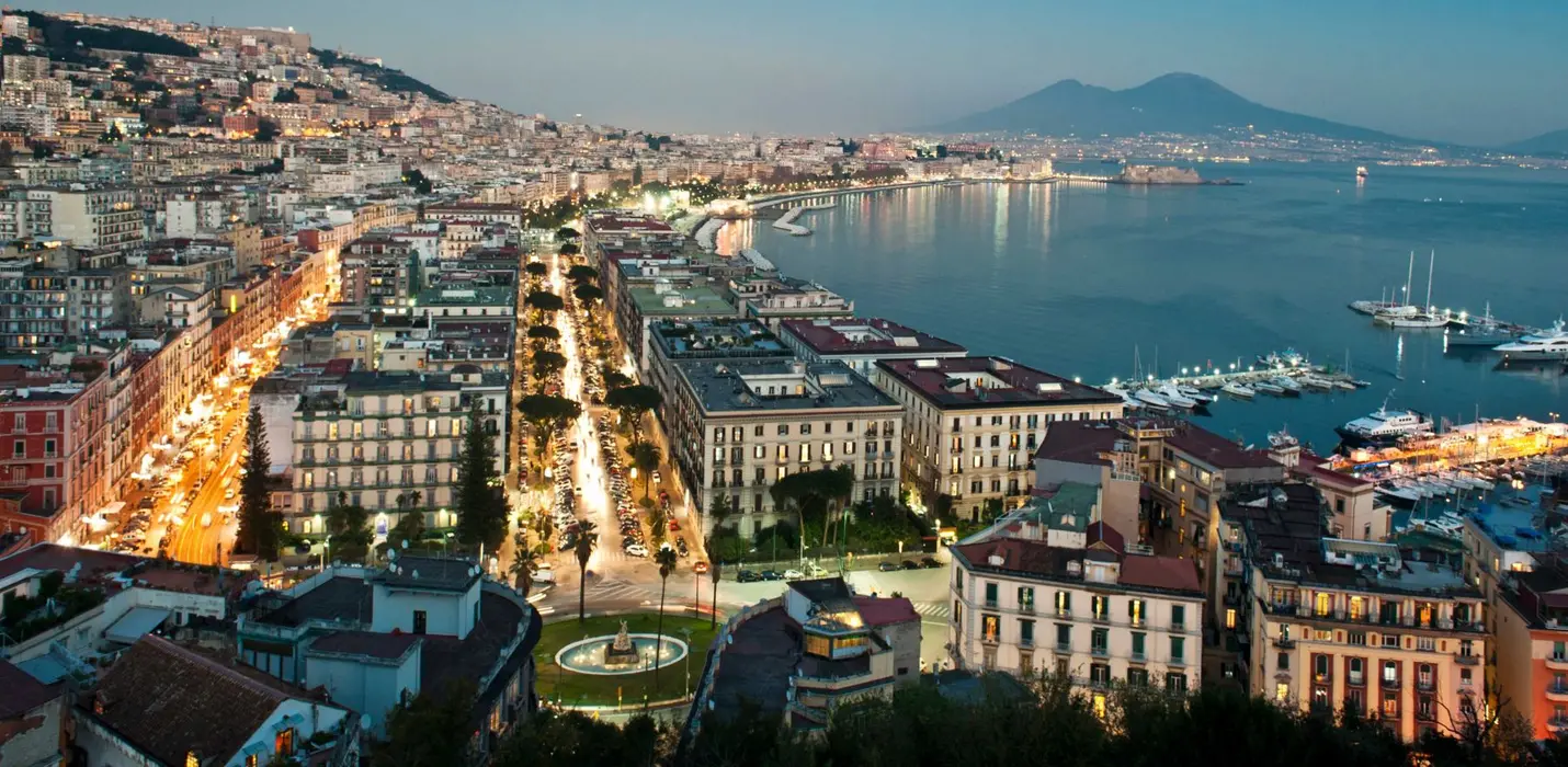 POMPEI, NAPOLI, ERCOLANO E IL VESUVIO