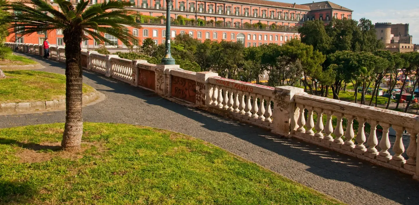 CAPRI E REGGE DI NAPOLI