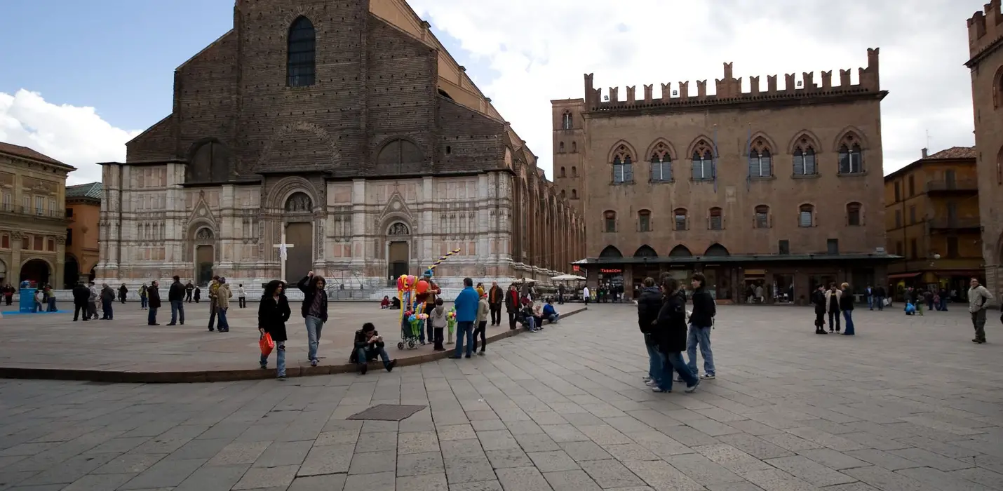 BOLOGNA, DAL CANOVA  A  DALLA