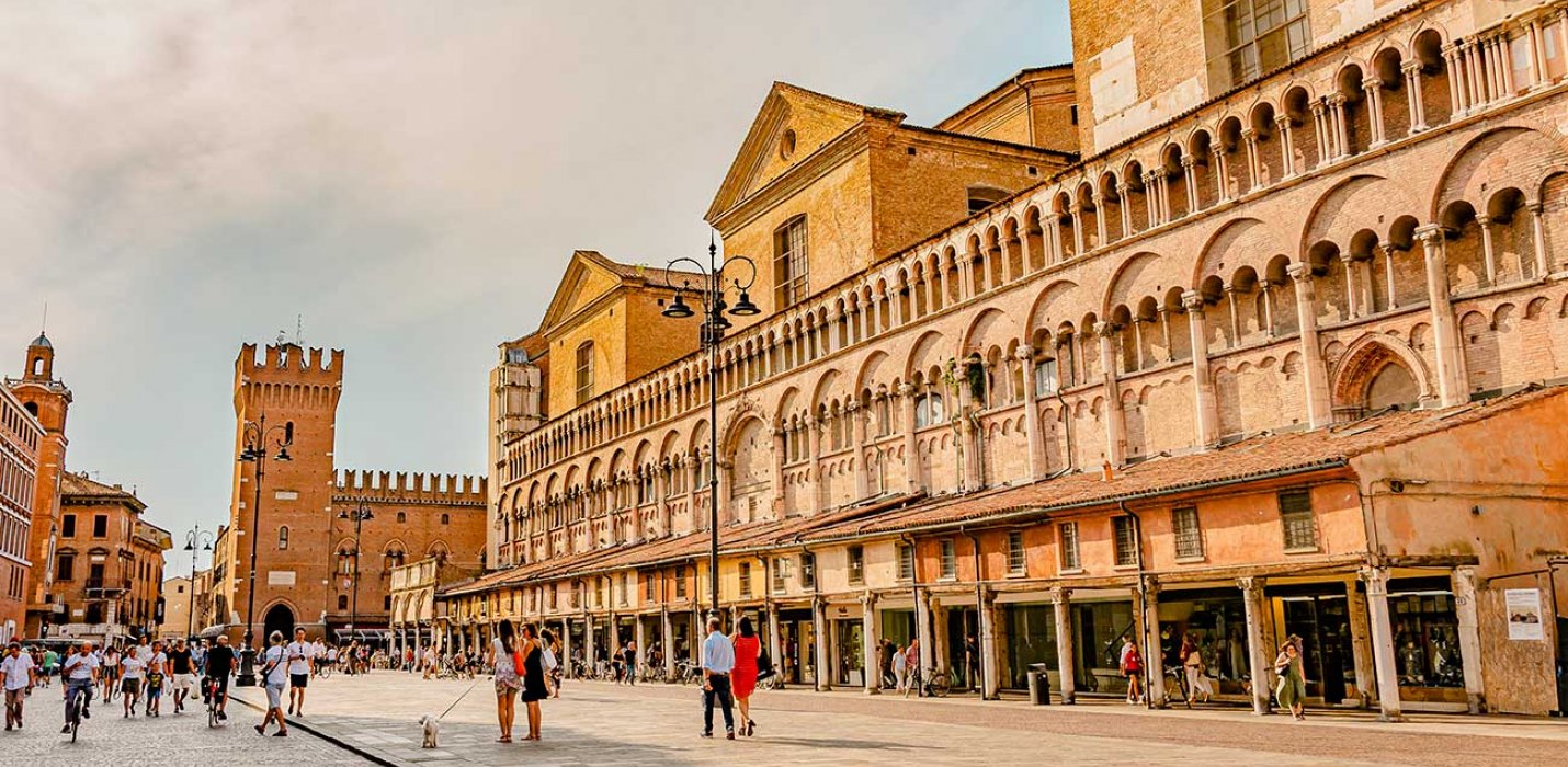 FERRARA, L'ABBAZIA DI POMPOSA E PALAZZO SCHIFANOIA