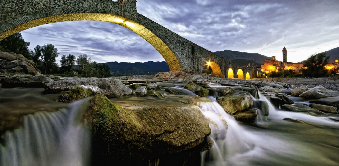 BOBBIO E GRAZZANO VISCONTI BOBBIO E GRAZZANO VISCONTI