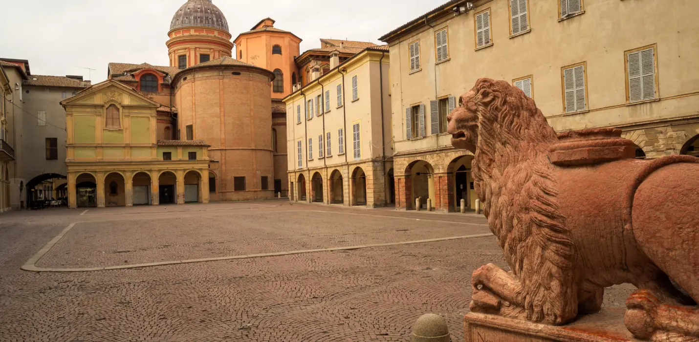 REGGIO EMILIA E BRESCELLO