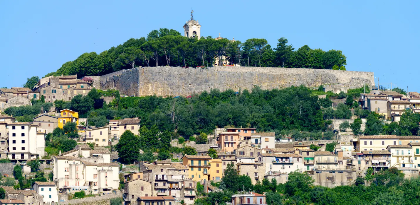 CIOCIARIA  AUTENTICA, DA ANAGNI AD ALATRI