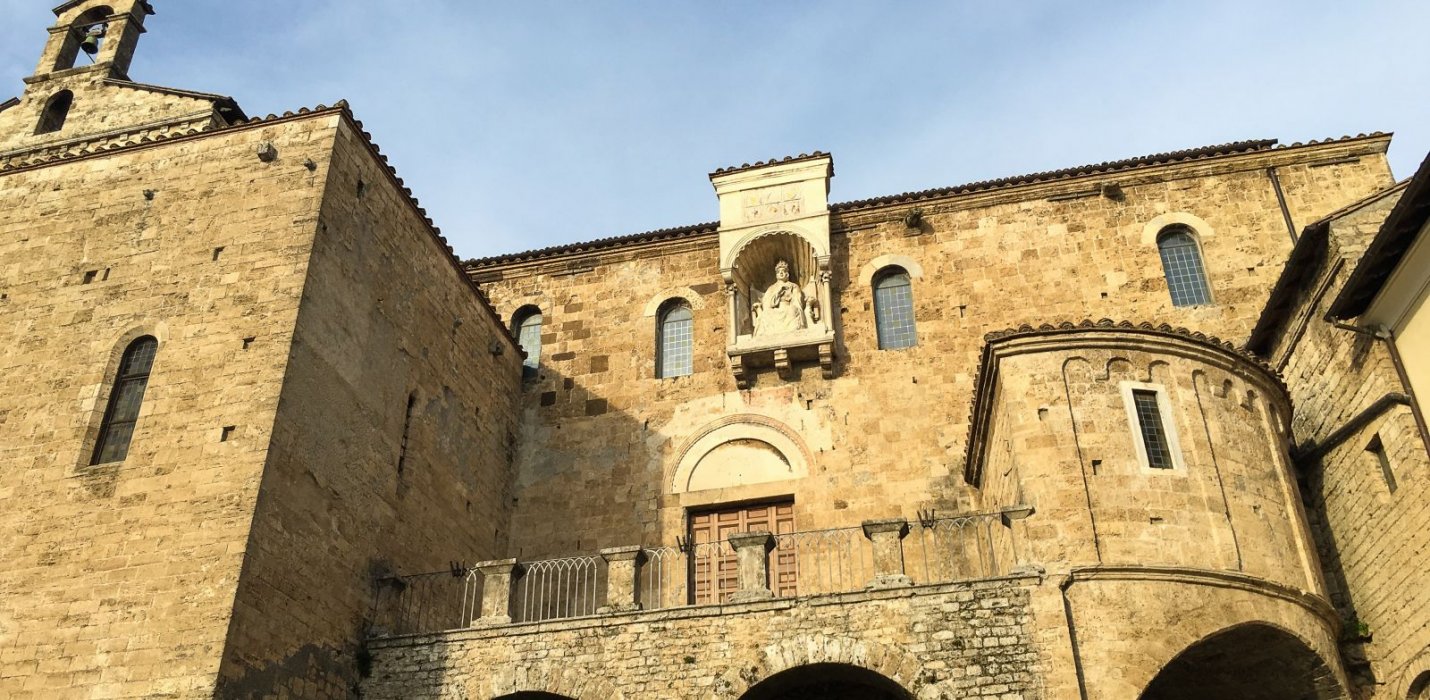 CIOCIARIA  AUTENTICA, DA ANAGNI AD ALATRI CIOCIARIA  AUTENTICA, DA ANAGNI AD ALATRI