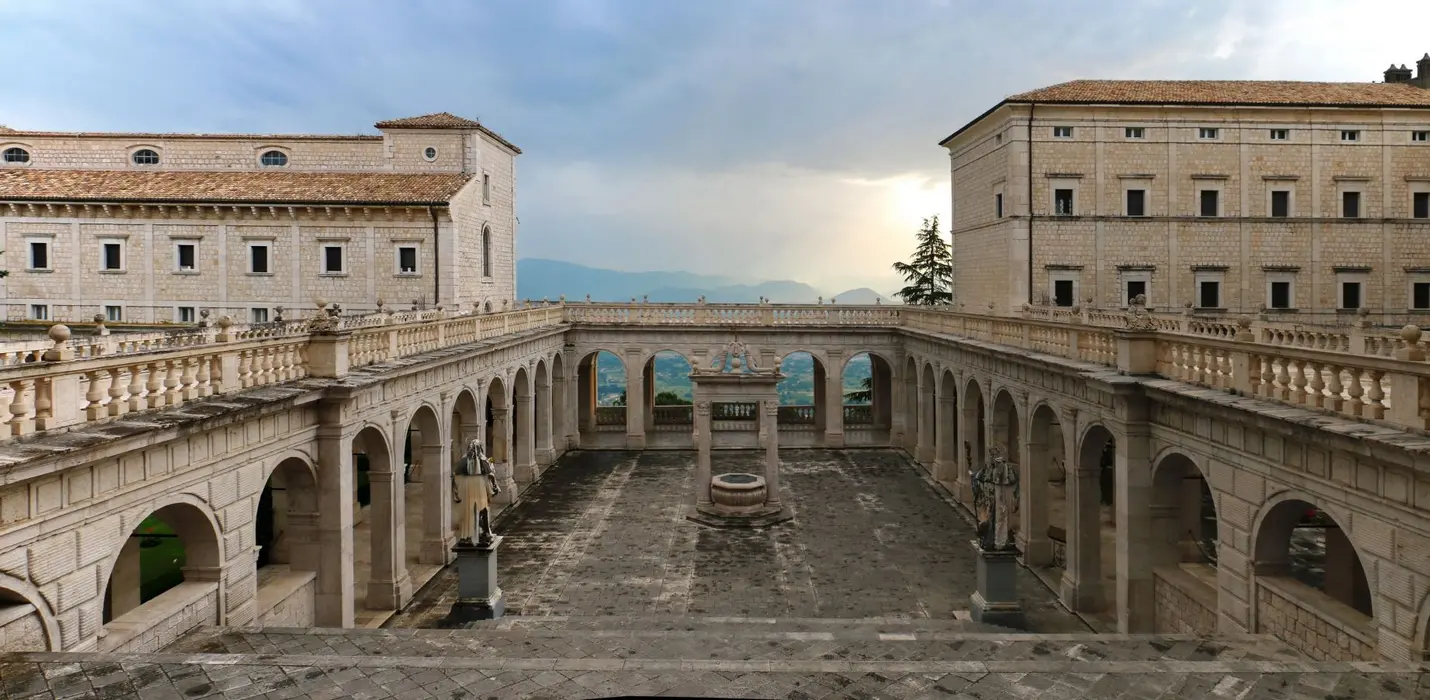 POMPEI, ANAGNI E MONTECASSINO