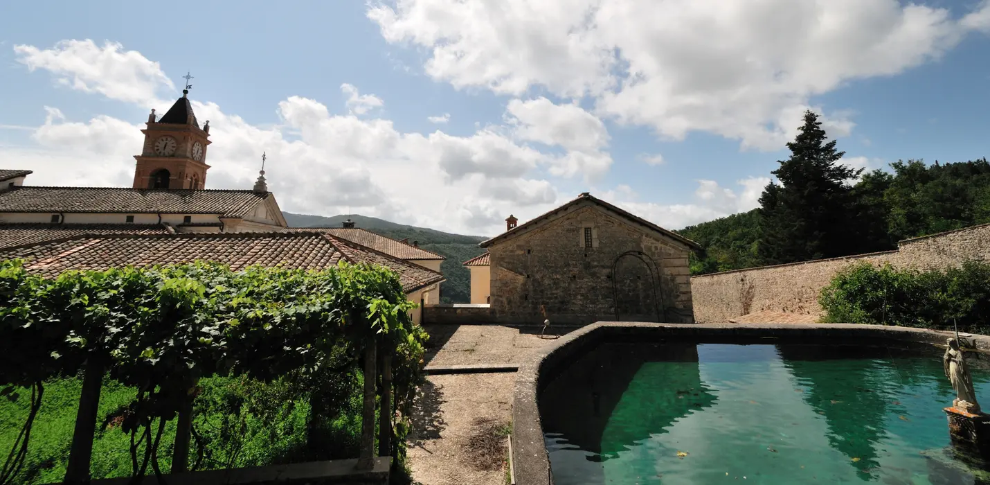 CIOCIARIA  AUTENTICA, DA ANAGNI AD ALATRI