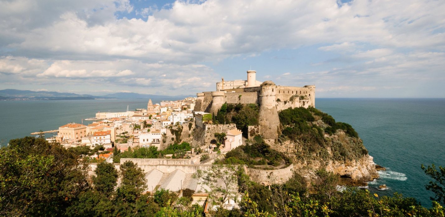 GAETA, PONZA E SPERLONGA GAETA, PONZA E SPERLONGA