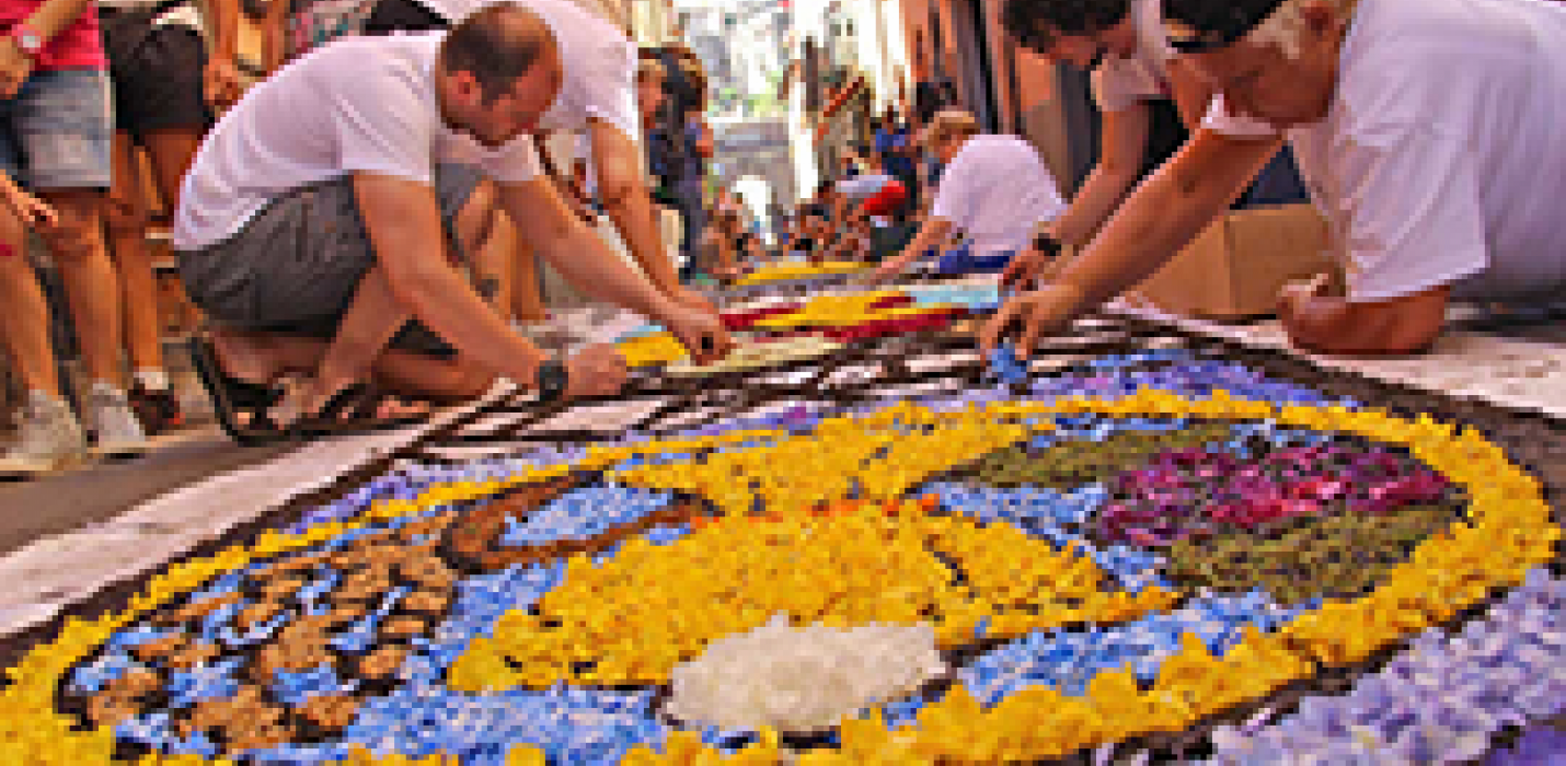 INFIORATA DI BOLSENA E ...