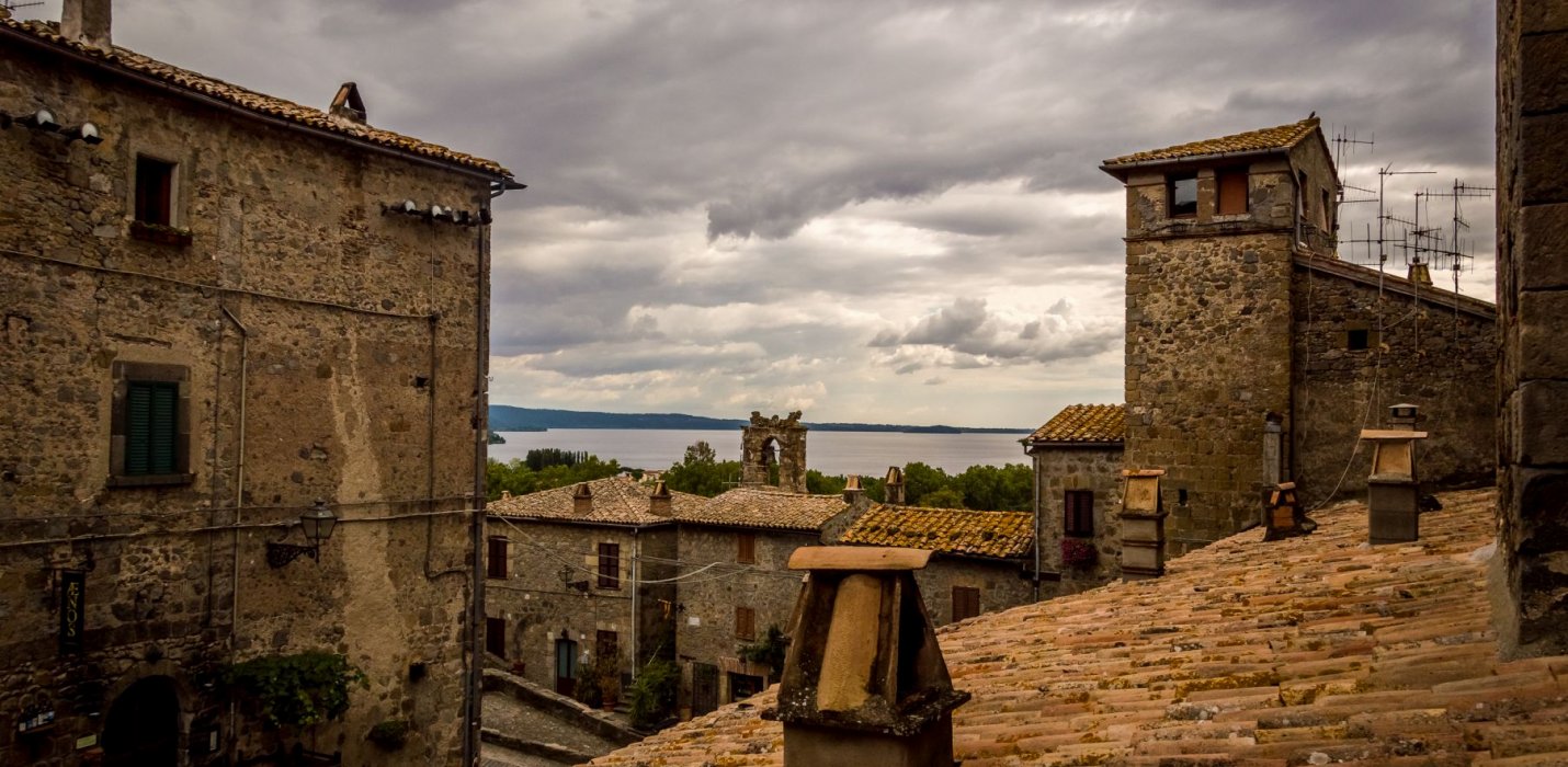 CIVITA DI BAGNOREGIO E BOLSENA CIVITA DI BAGNOREGIO E BOLSENA
