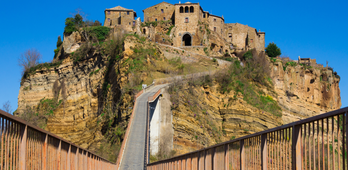 CIVITA DI BAGNOREGIO E GUALDO TADINO