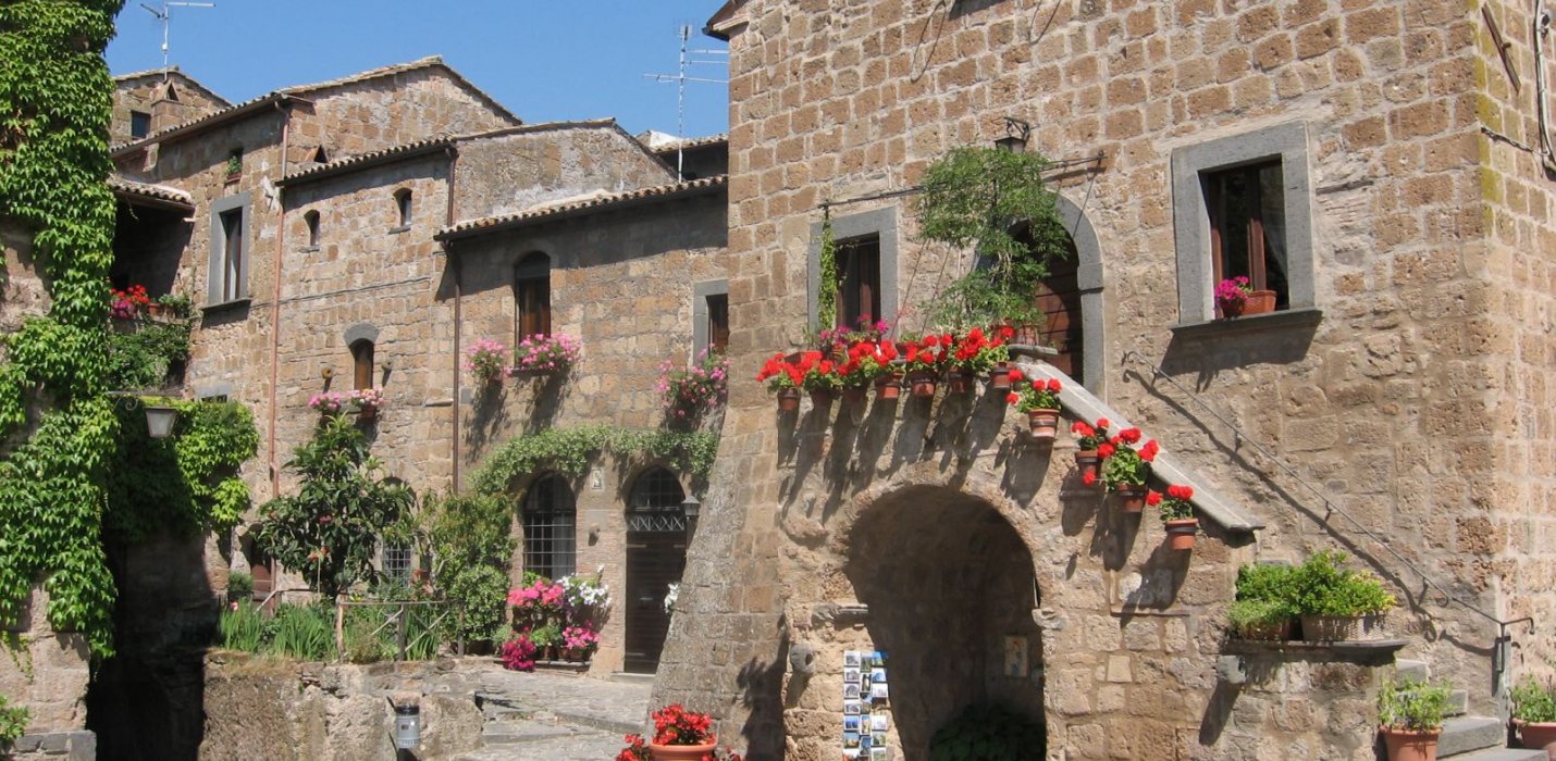 ORVIETO E CIVITA DI BAGNOREGIO ORVIETO E CIVITA DI BAGNOREGIO