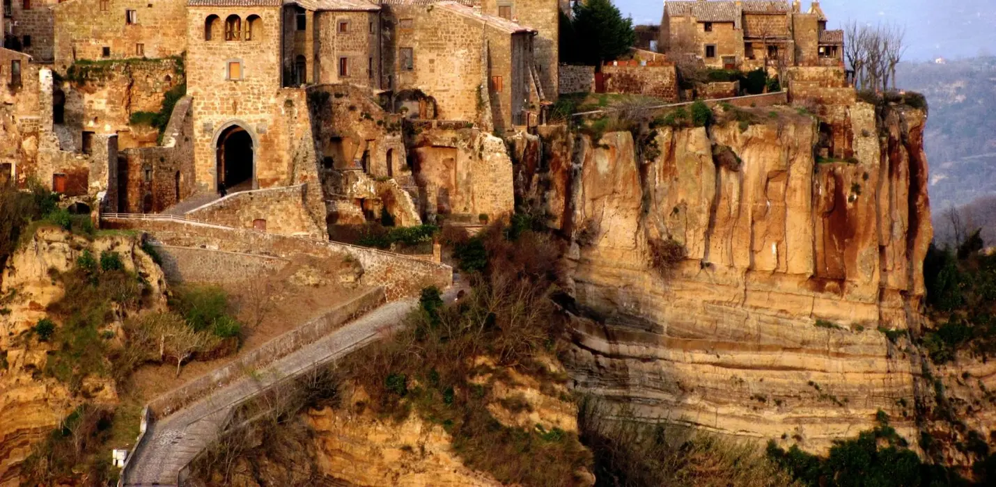ORVIETO E CIVITA DI BAGNOREGIO