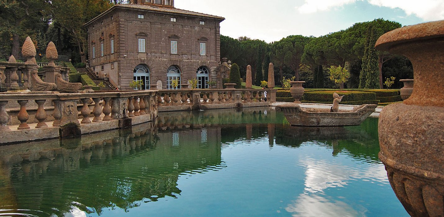 PALAZZI E GIARDINI DELLA TUSCIA PALAZZI E GIARDINI DELLA TUSCIA