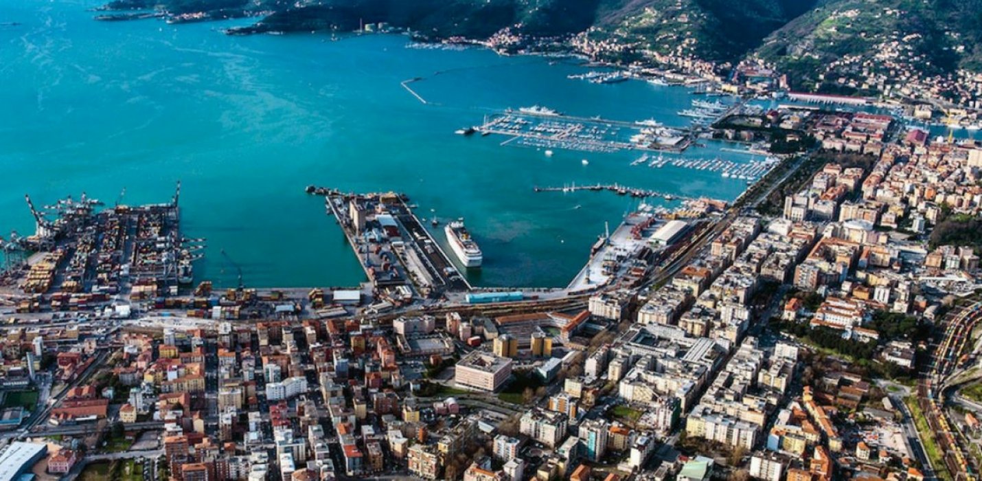 CINQUE TERRE, PORTO VENERE E LA SPEZIA