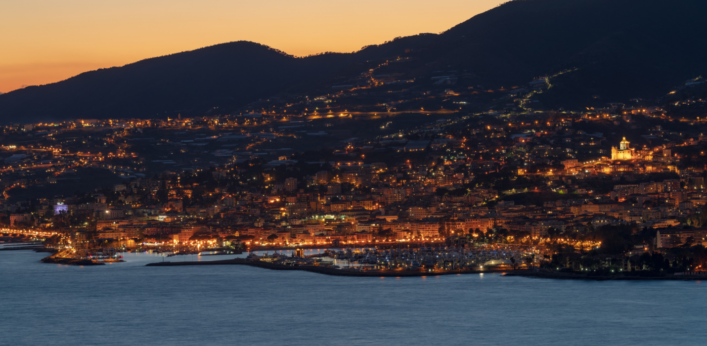 NIZZA, MONTECARLO, DOLCEACQUA, SANREMO E LA RIVIERA DEI FIORI