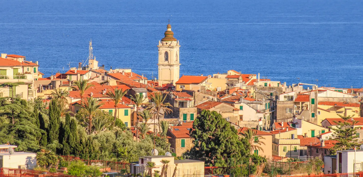 NIZZA, MONTECARLO, DOLCEACQUA, SANREMO E LA RIVIERA DEI FIORI