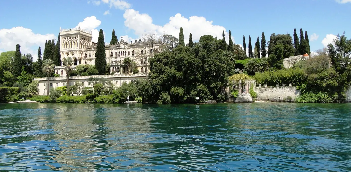 VITTORIALE, SIRMIONE E LAGO DI GARDA