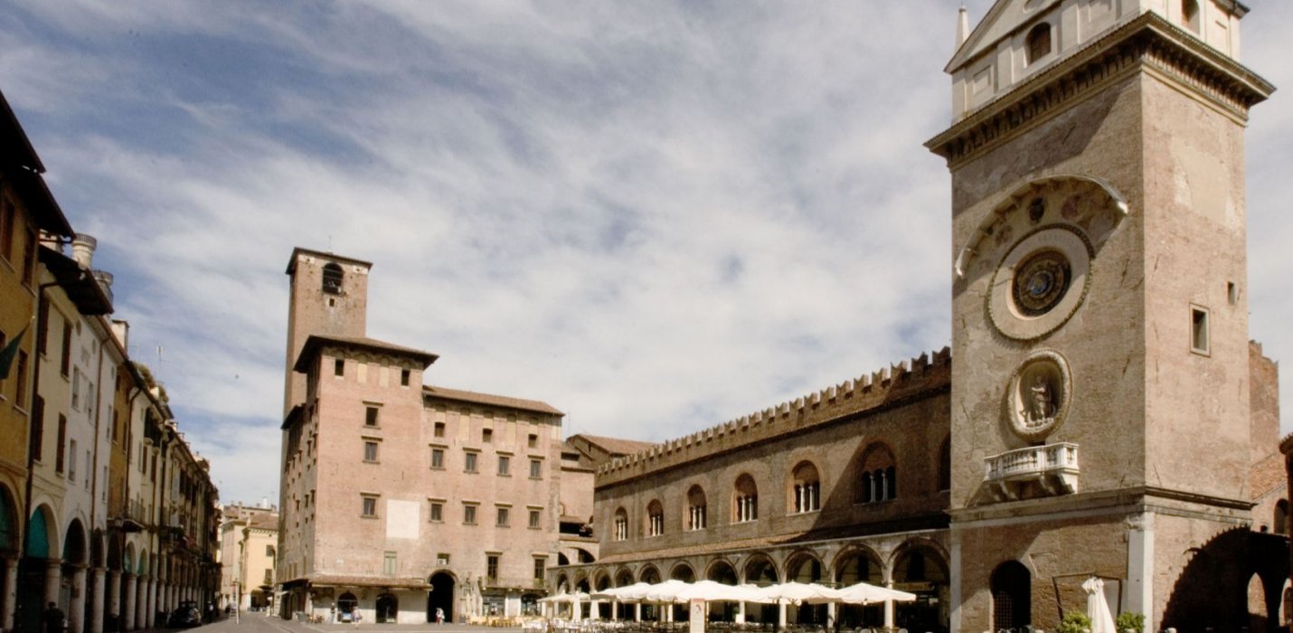 MANTOVA, LA CITTA' E IL THUN STORE MANTOVA, LA CITTA' E IL THUN STORE