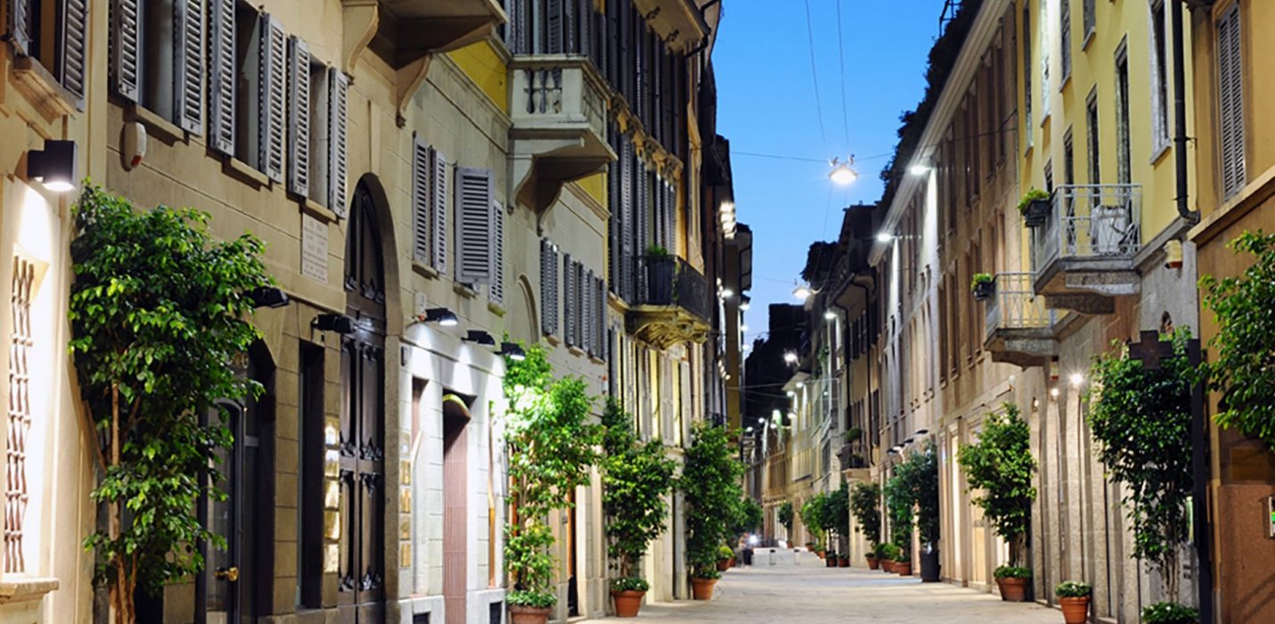 MILANO & SHOPPING MILANO & SHOPPING