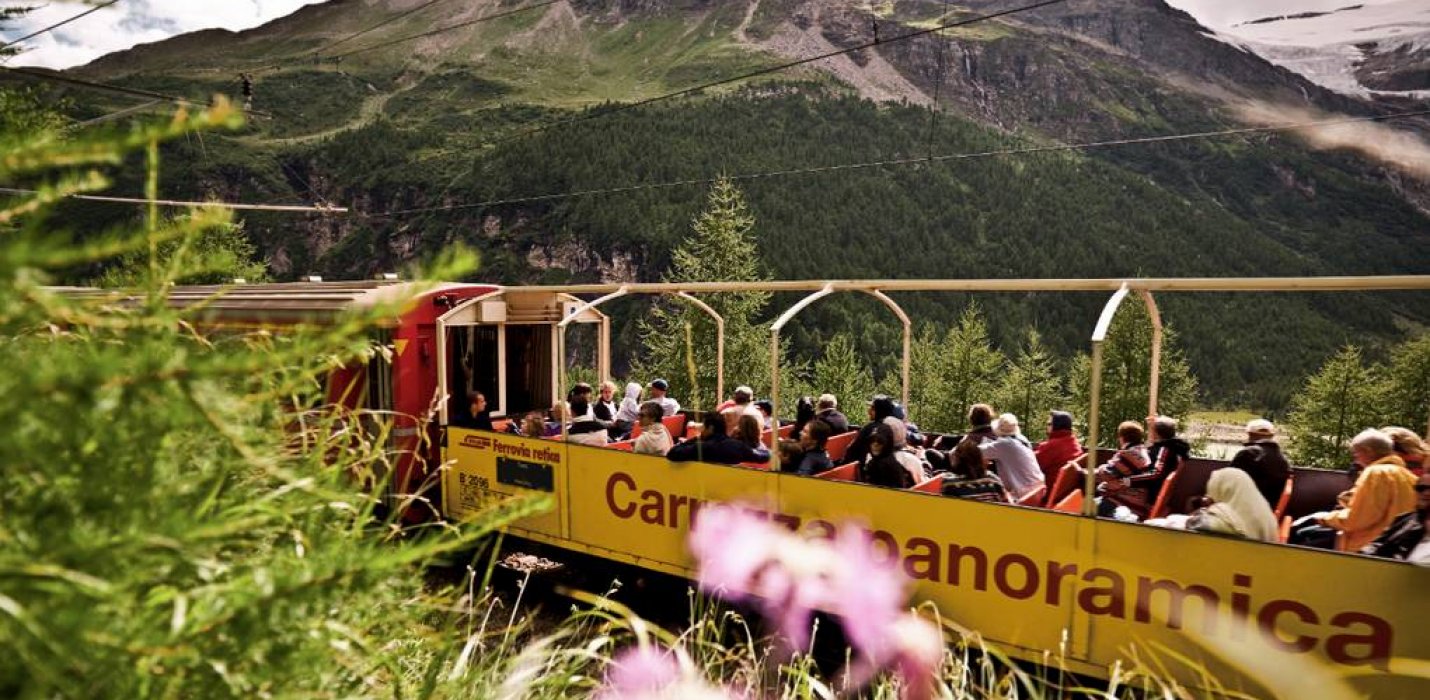 IL BERNINA E LA VALTELLINA IL BERNINA E LA VALTELLINA
