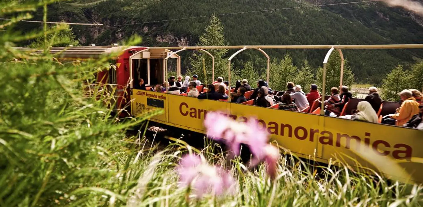 IL BERNINA E LA VALTELLINA