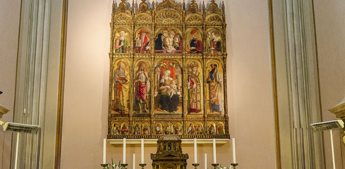 ASCOLI PICENO E CASTEL TROSINO ASCOLI PICENO E CASTEL TROSINO