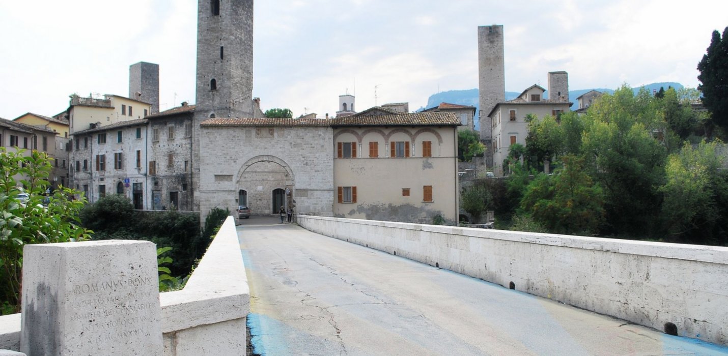 ASCOLI PICENO E OFFIDA ASCOLI PICENO E OFFIDA