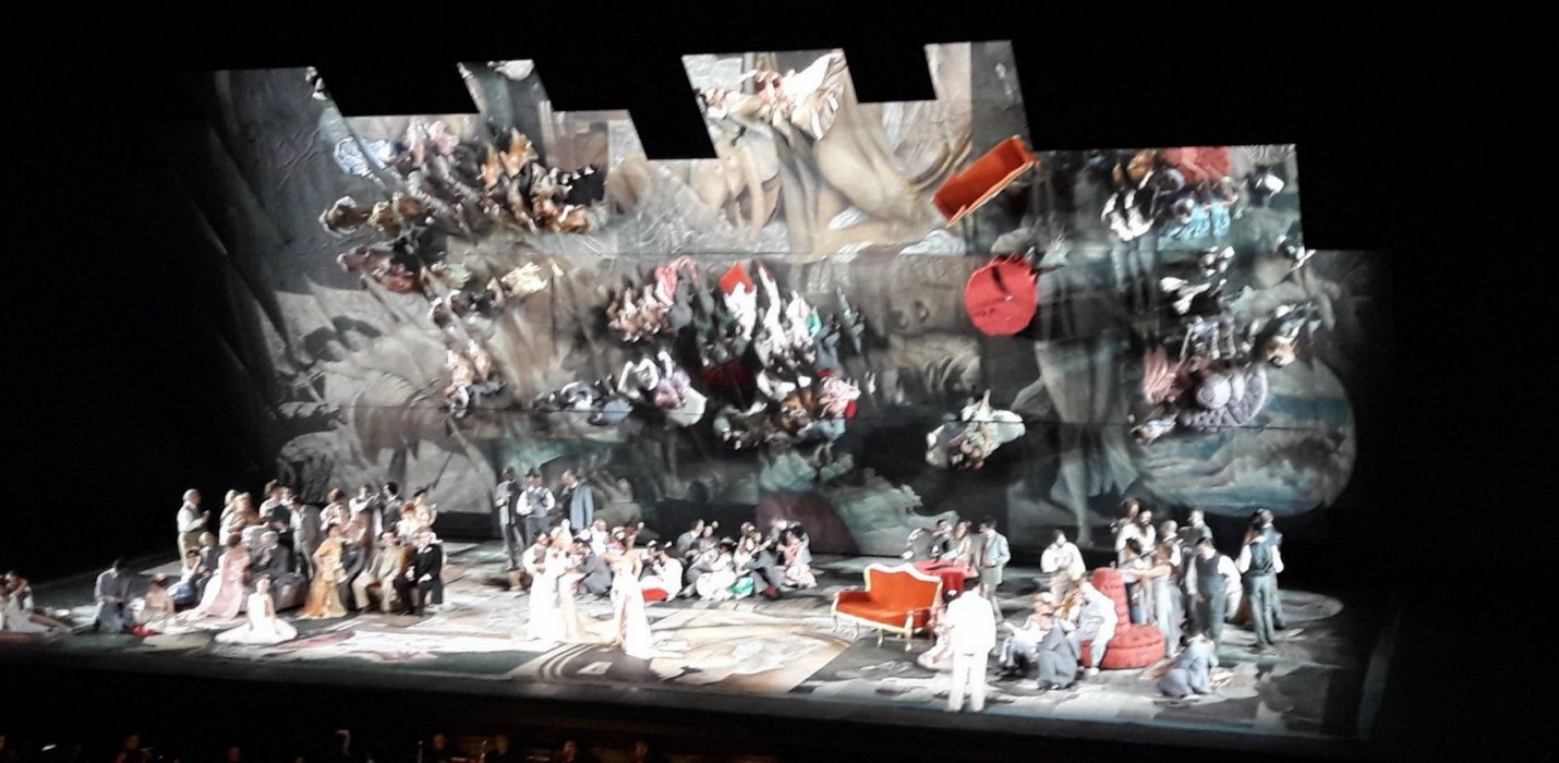 MACERATA: LA TRAVIATA ALLO SFERISTERIO