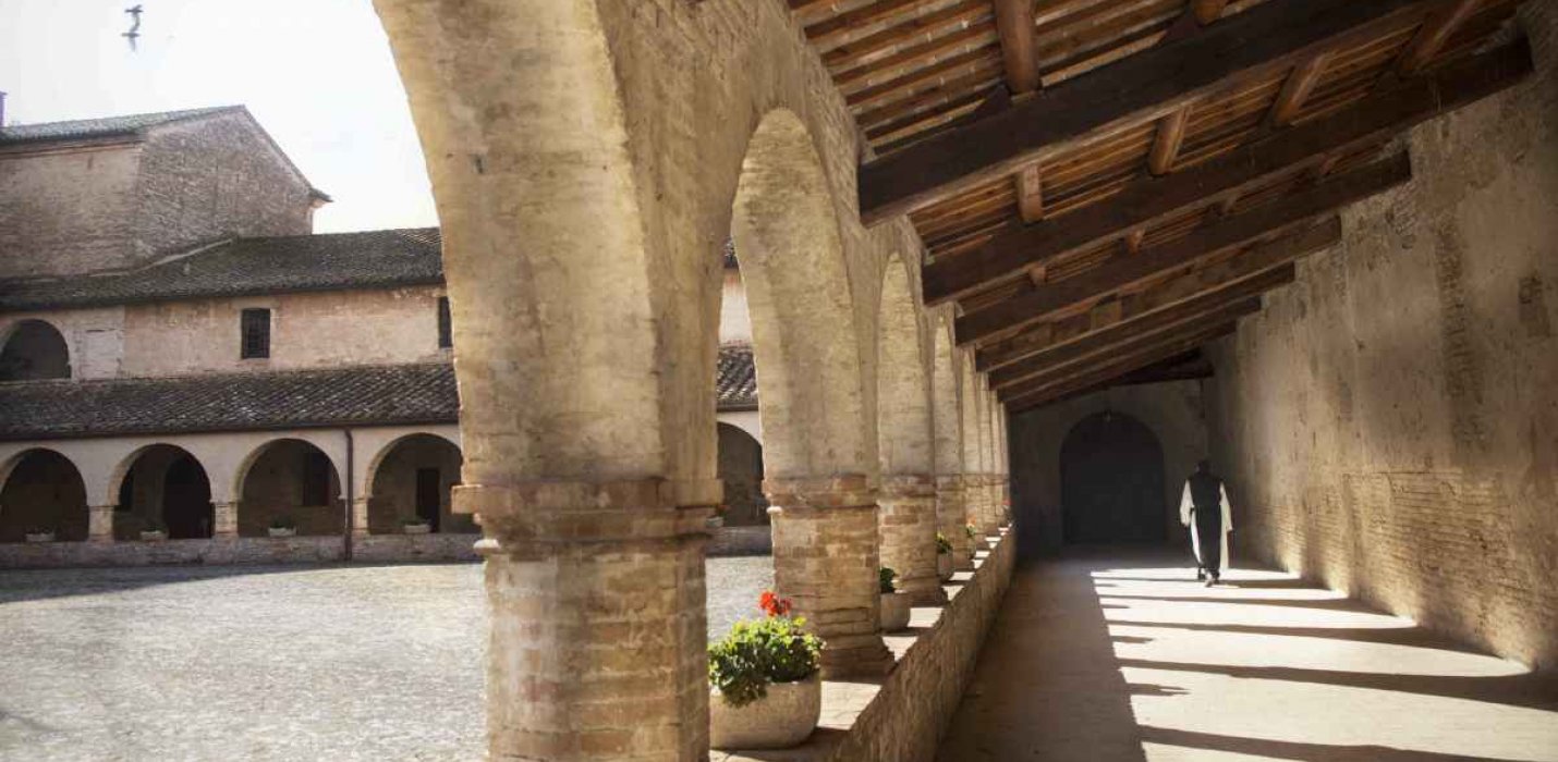 PINTURA DI BOLOGNOLA IN CIASPOLE PINTURA DI BOLOGNOLA IN CIASPOLE