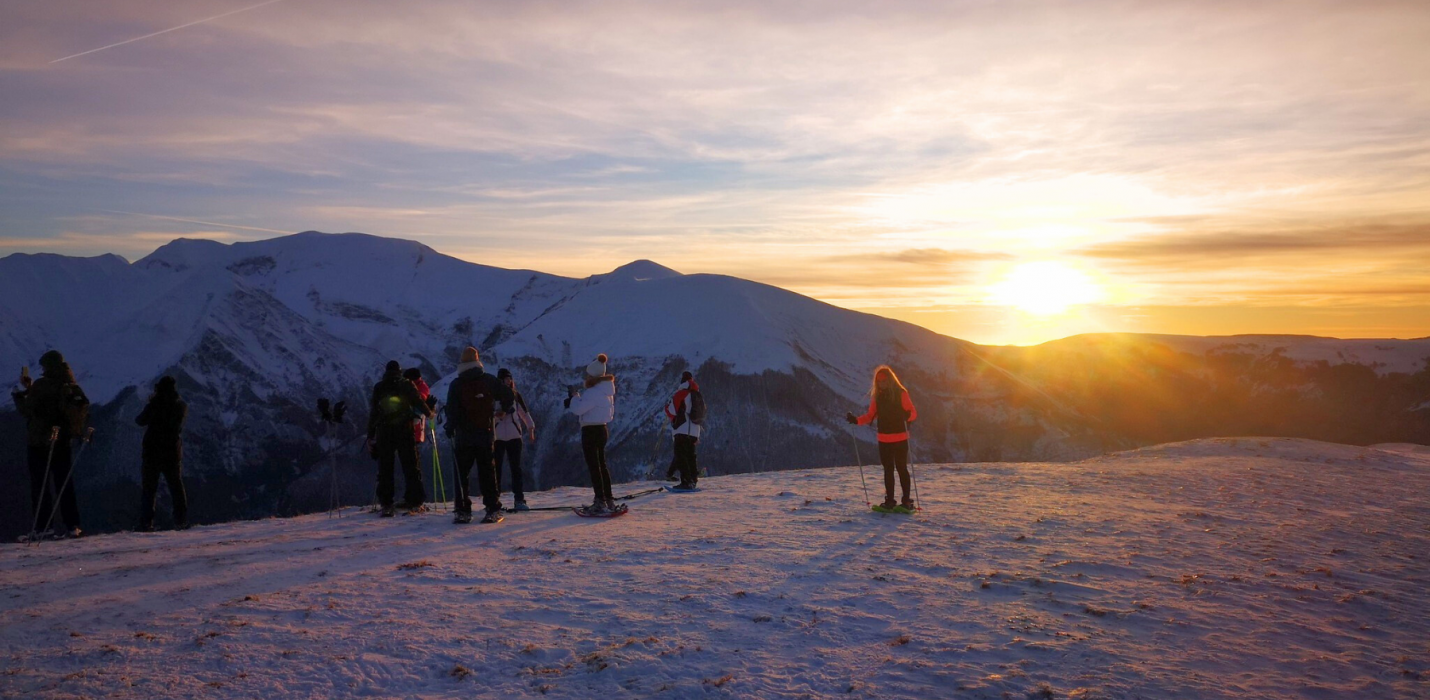 TRAMONTO IN CIASPOLE AI PIANI DI RAGNOLO TRAMONTO IN CIASPOLE AI PIANI DI RAGNOLO