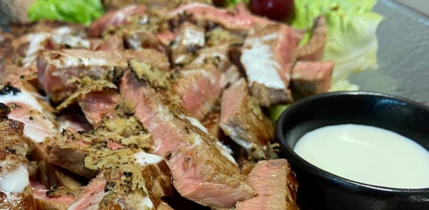 VALDICASTRO E CANFAITO AL TRAMONTO VALDICASTRO E CANFAITO AL TRAMONTO