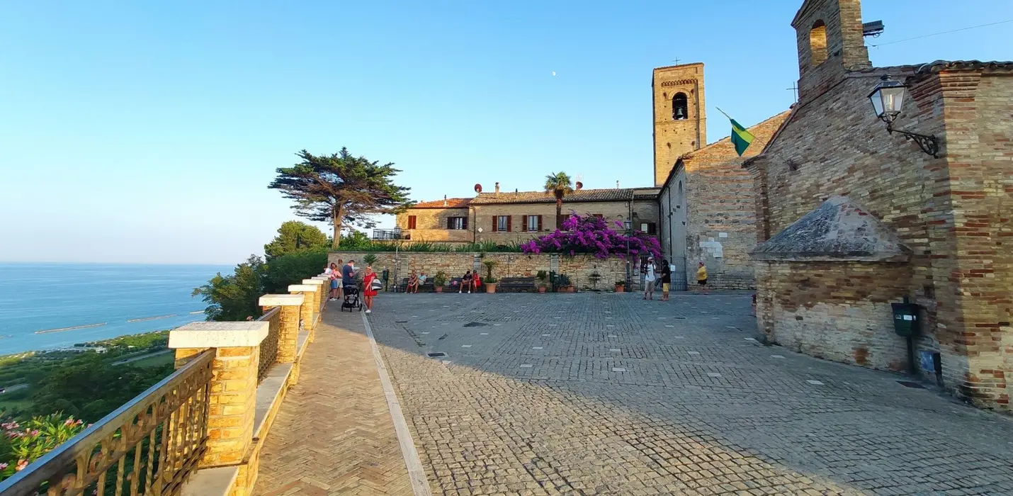 TORRE DI PALME E RIPATRANSONE