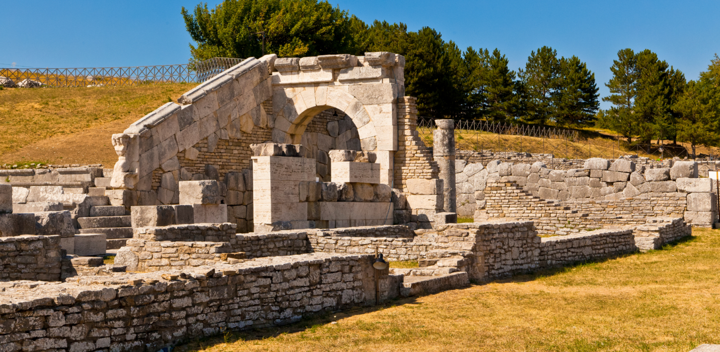 LA 'NDOCCIATA  D'AGNONE, ISERNIA, PIETRABBONDANTE E CASTELPETROSO LA 'NDOCCIATA  D'AGNONE, ISERNIA, PIETRABBONDANTE E CASTELPETROSO