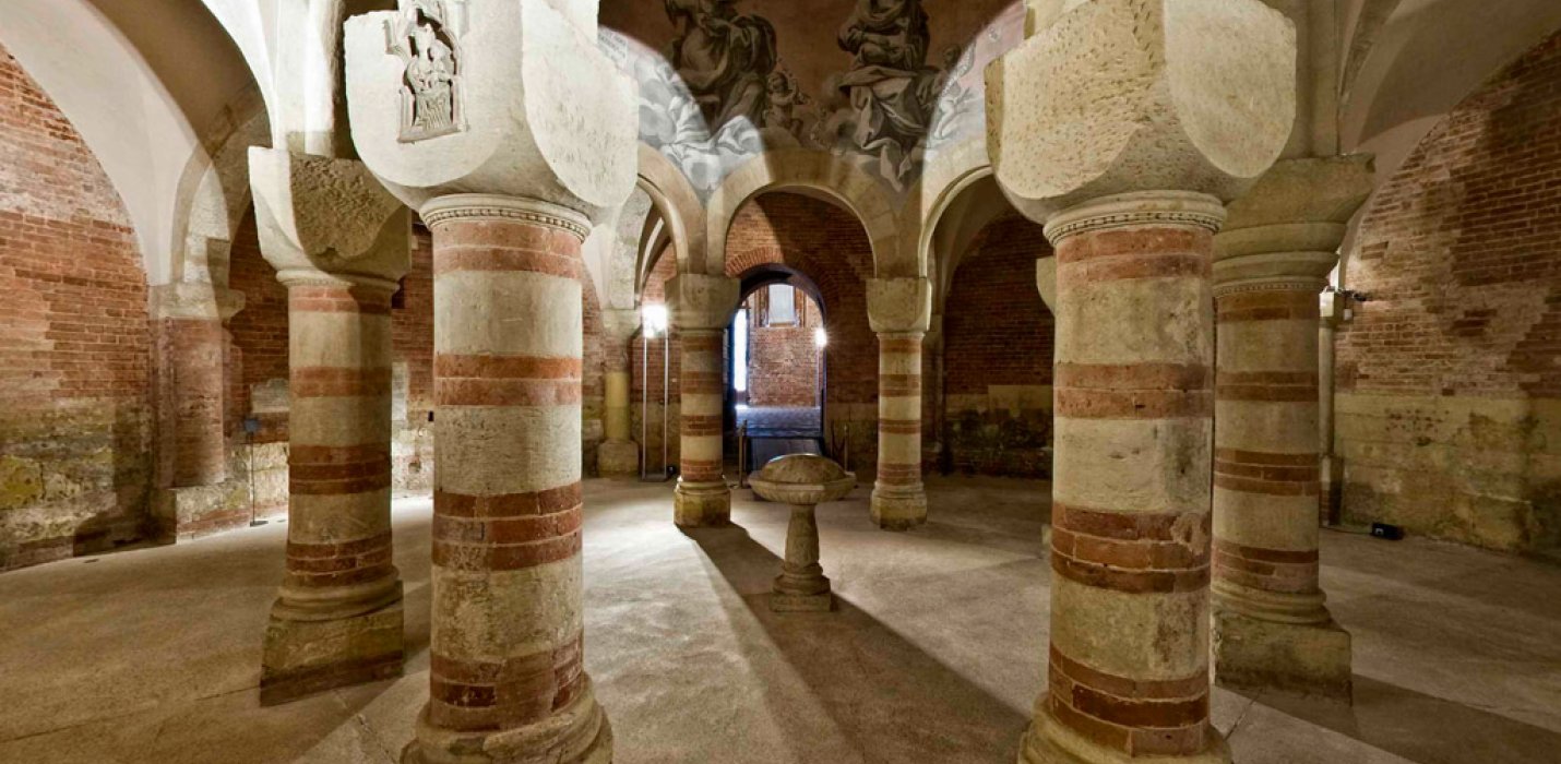 PIEMONTE TRA CANTINE E CASTELLI