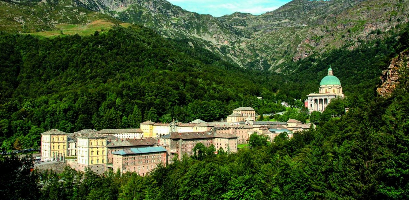 CANDELO IN FIORE, SANTUARIO DI OROPA E BIELLA CANDELO IN FIORE, SANTUARIO DI OROPA E BIELLA