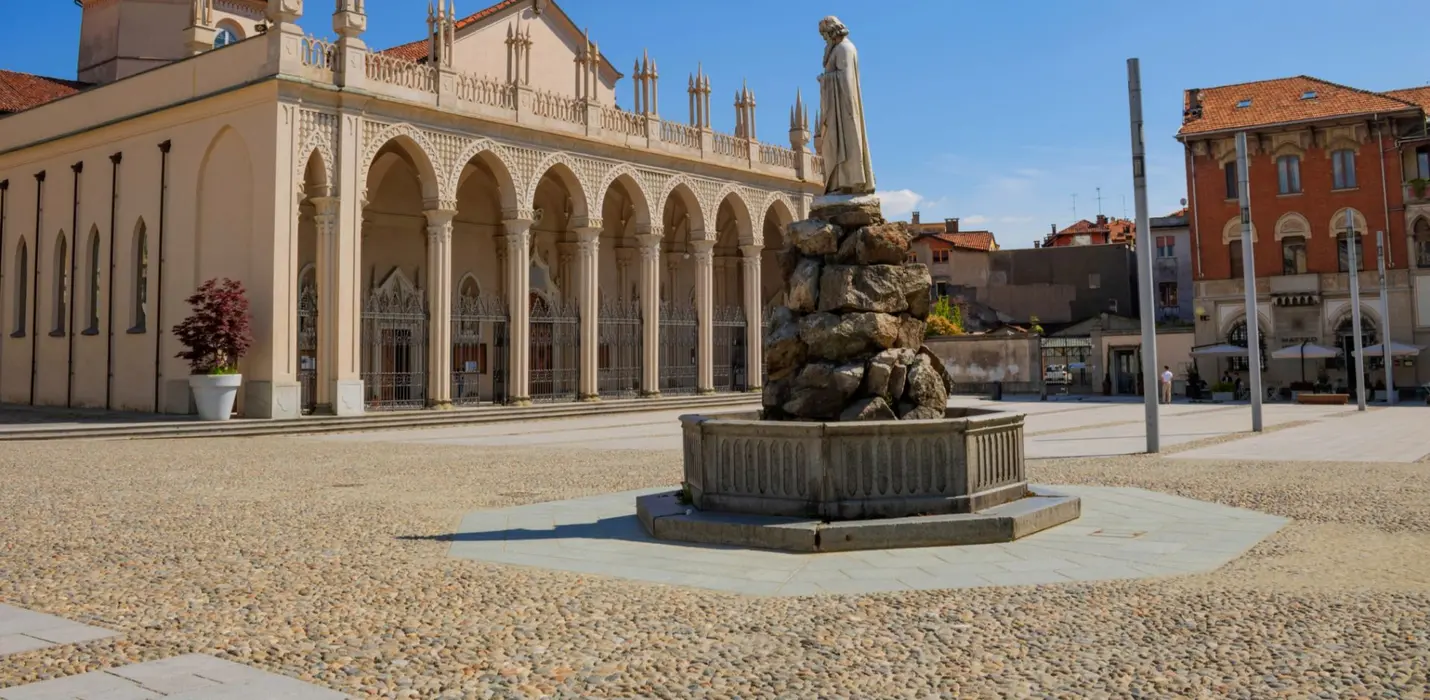 CANDELO IN FIORE, SANTUARIO DI OROPA E BIELLA